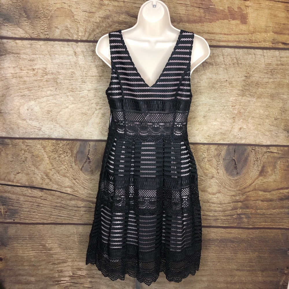 Modcloth Dress Lace Overlay Sleeveless NWOT - Picture 5 of 6